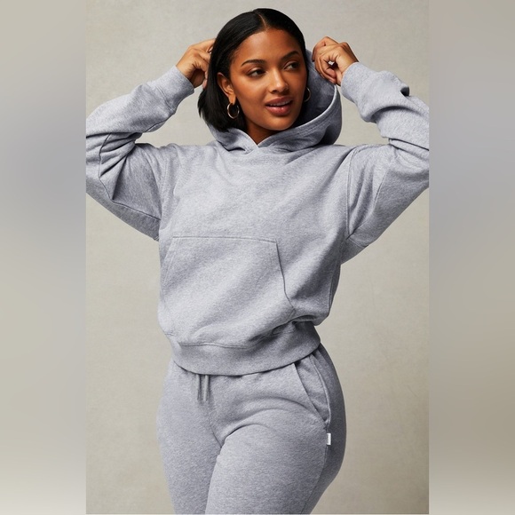 Fabletics Women Grey Hoodie NWT XL - Picture 1 of 7